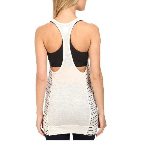 NWOT Icebreaker Nomi Racerback Tank Top Line Print Size M - Picture 3 of 8